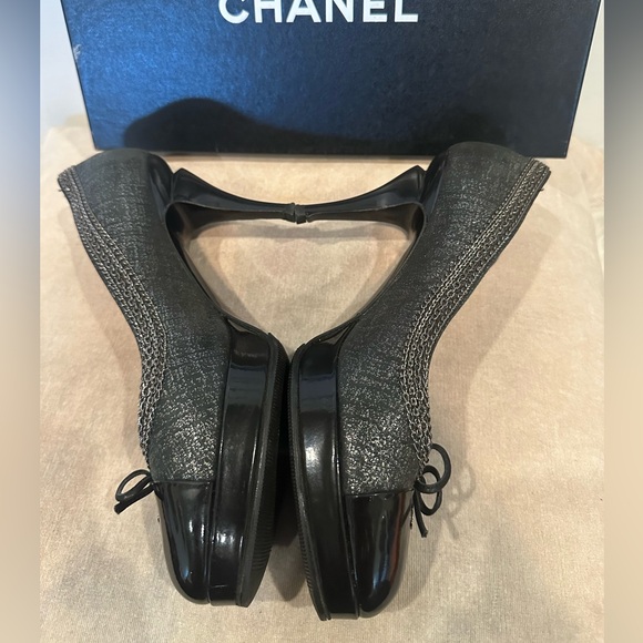 Chanel heels - Picture 4 of 16